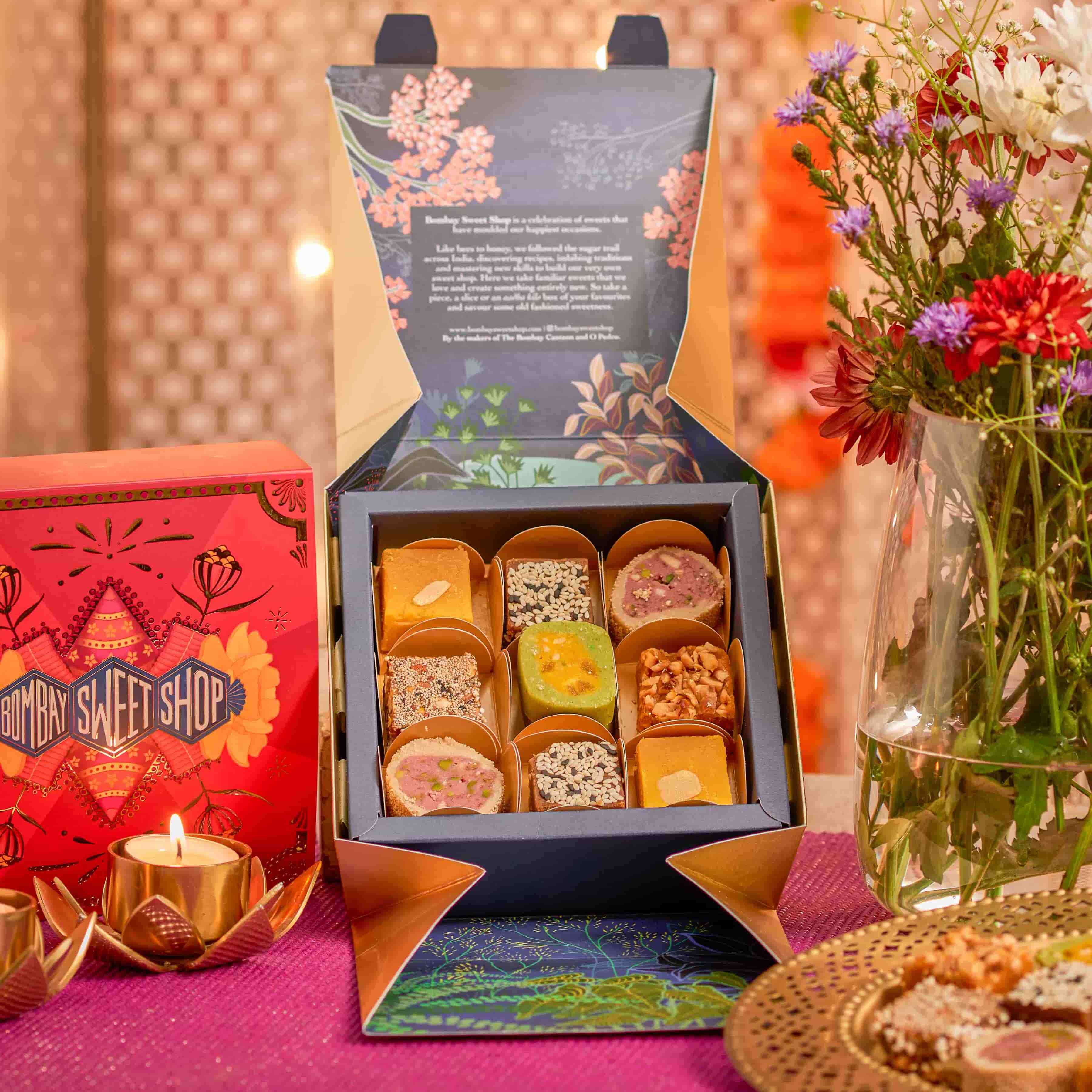 Discover more than 130 diwali gift hampers mumbai kidsdream.edu.vn