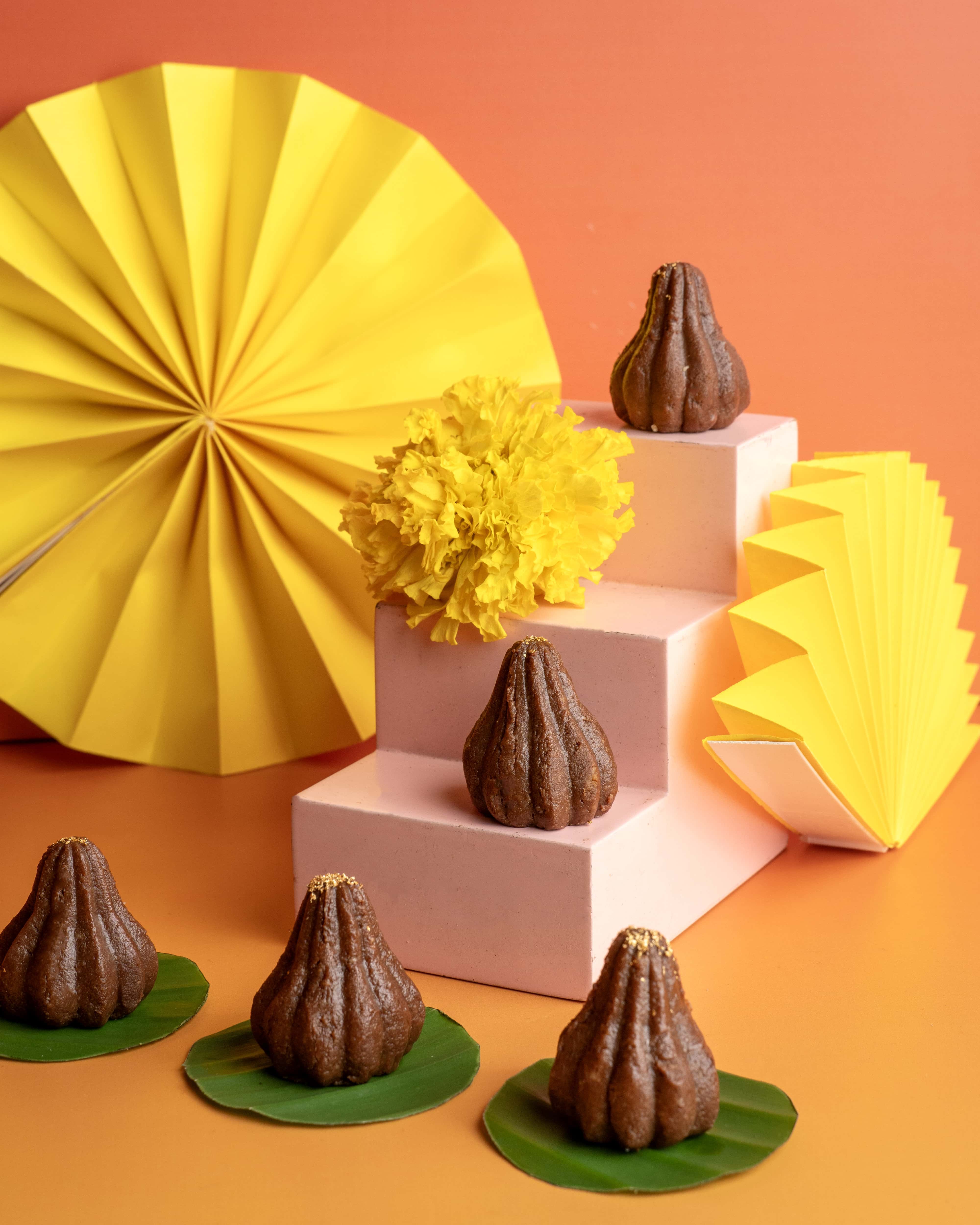 Modak Sweet Box Chocolate Modak: Buy Best Chocolate Modak Online | Chocolate Fudge ...